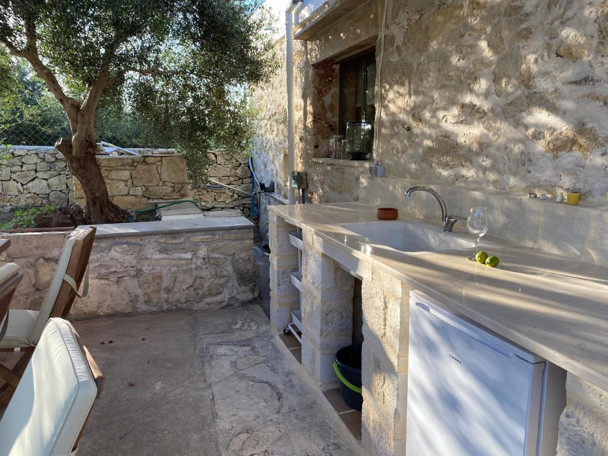 Old Stone Villa In Apokoronas Villa Nostalgia Kreta Filippos Екстер'єр фото